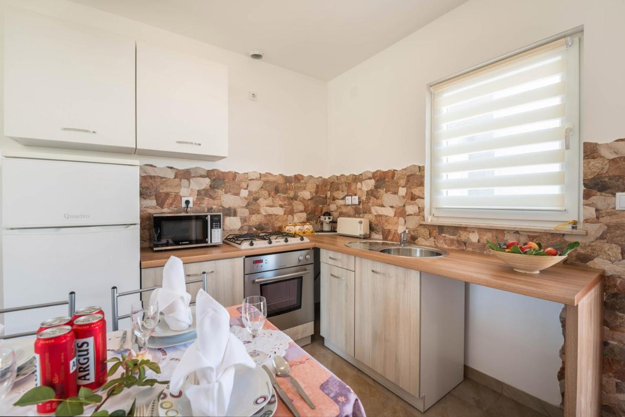 Apartment Radeki Glavica 112B Loborika Экстерьер фото